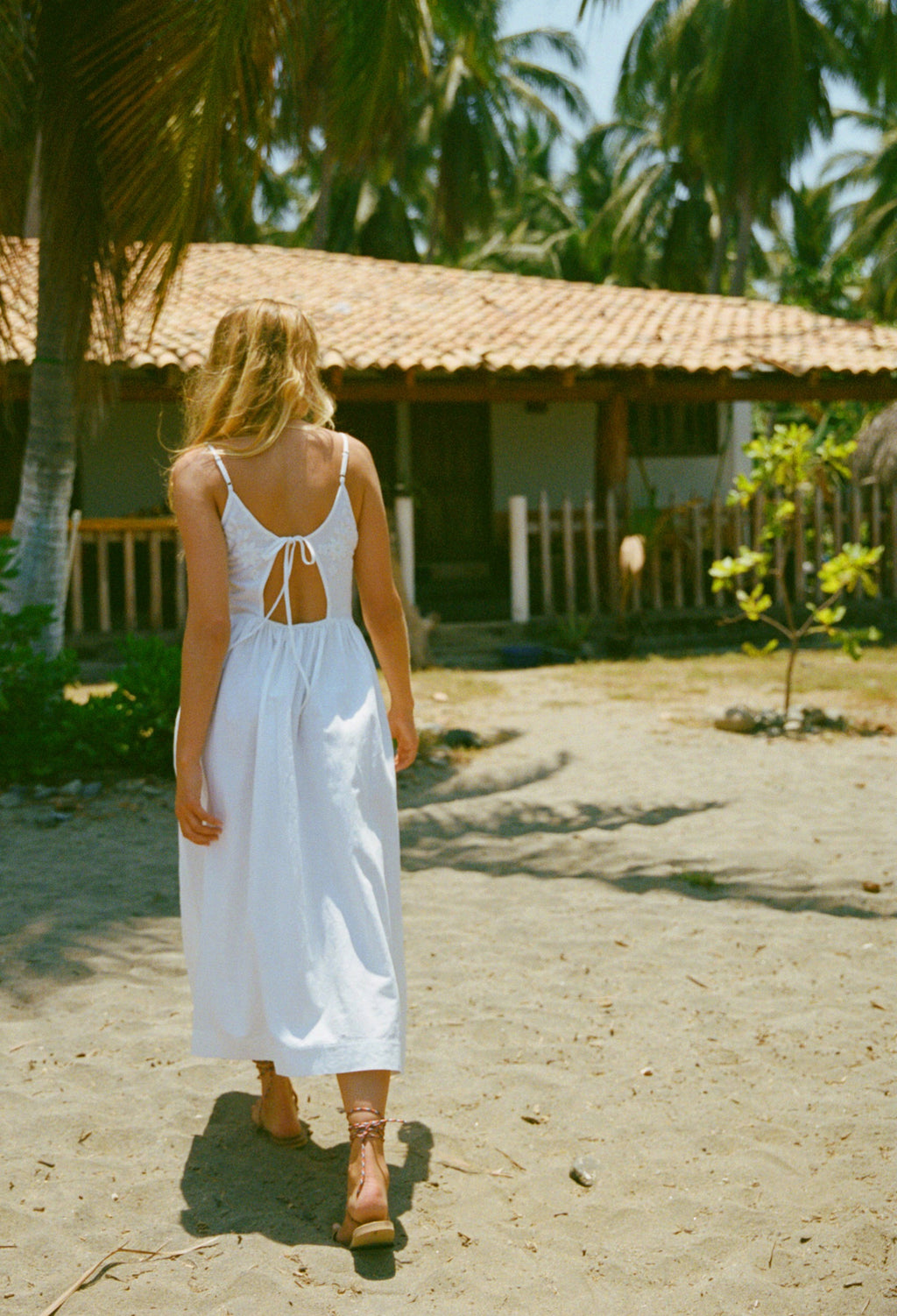 Neroni White Floral Embroidered Linen Dress